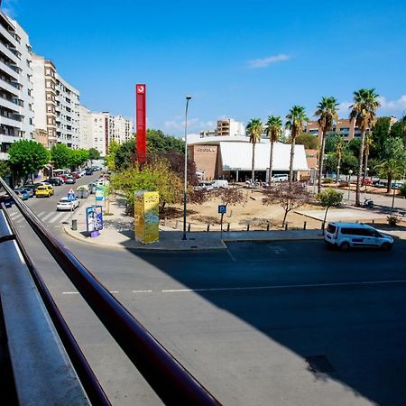 Gandiacentrum Exteriér fotografie