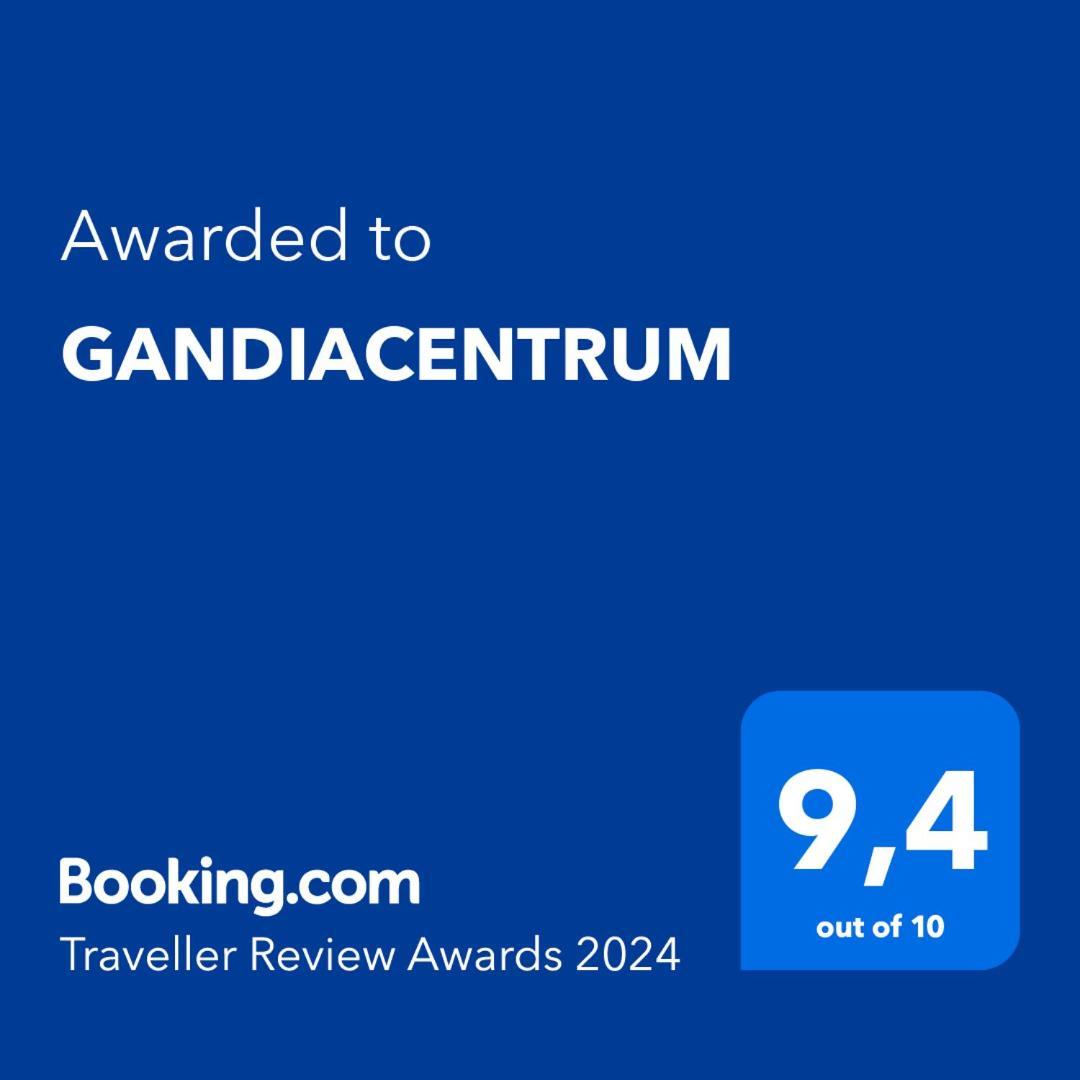 Gandiacentrum Exteriér fotografie